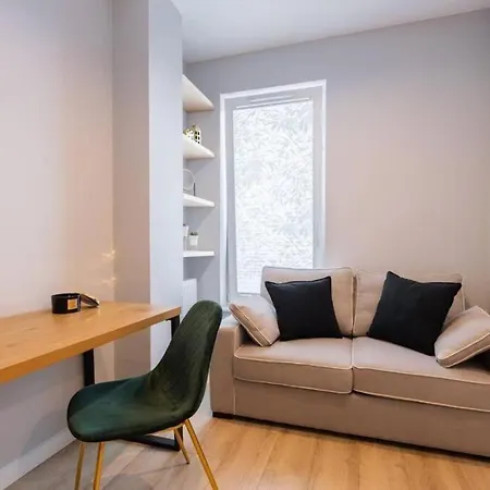 Urban Chic - Two Bedrooms - Center - Sienna Street 아파트 바르샤바