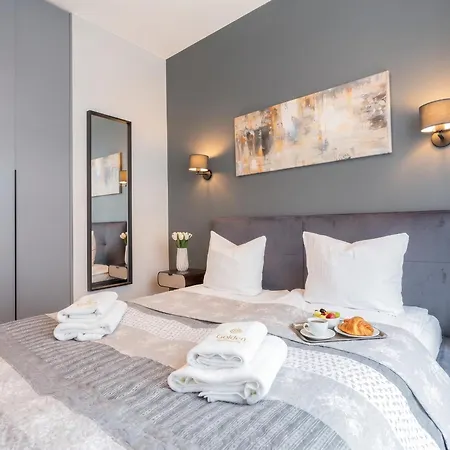 Urban Chic - Two Bedrooms - Center - Sienna Street Warschau
